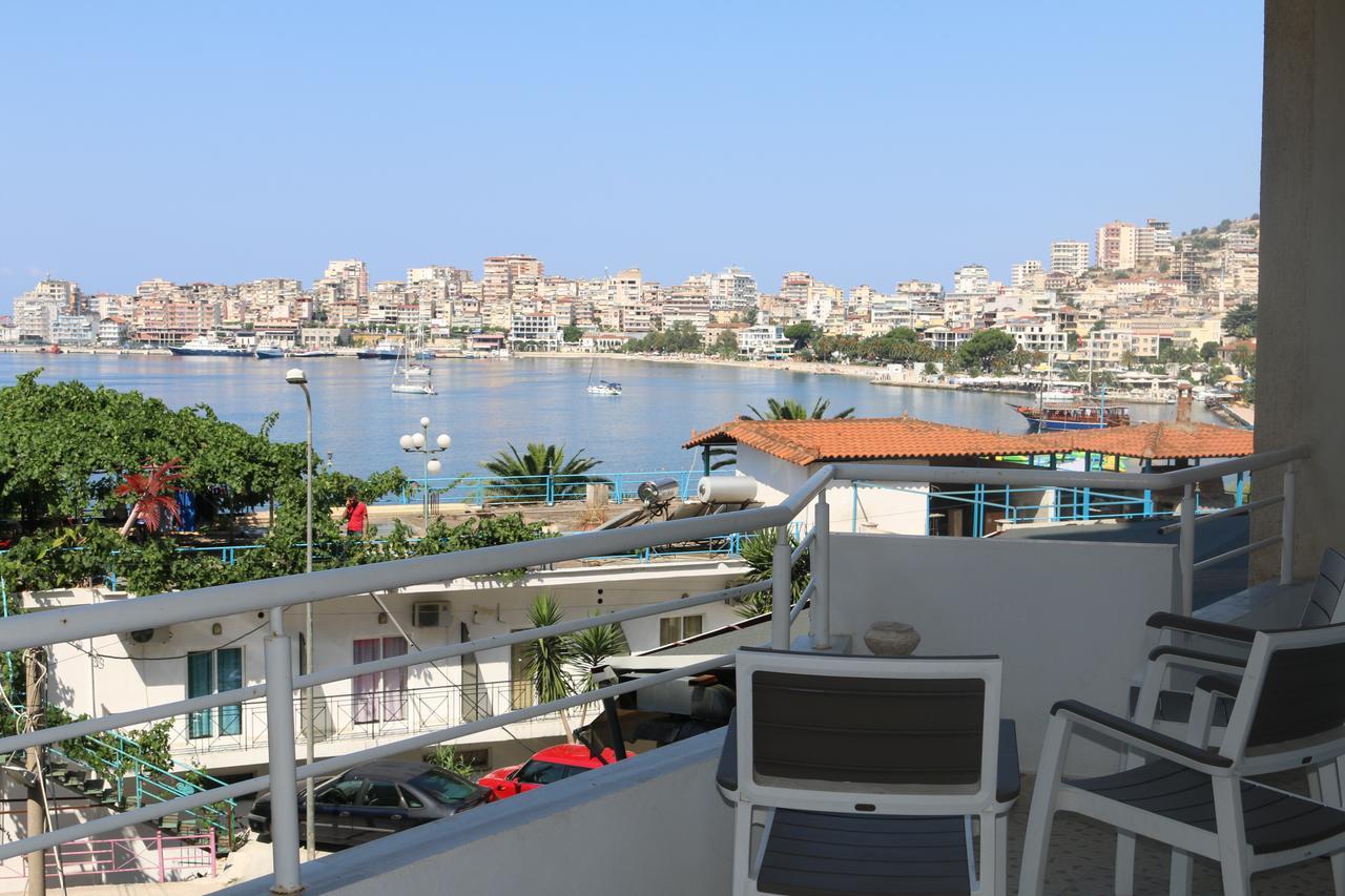 Robin Sea View Apartment Sarandë Exterior foto